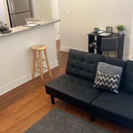 Апартаменты Downtown Cozy Apt Индианаполис Экстерьер фото