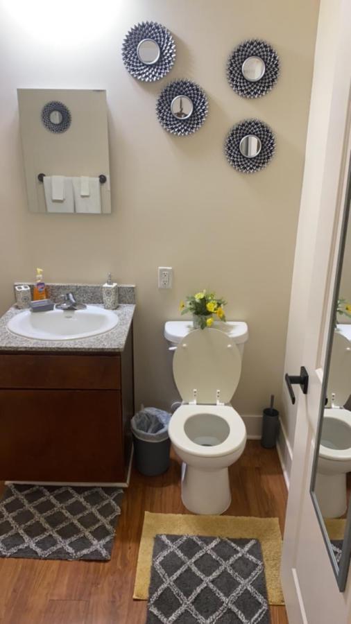 Апартаменты Downtown Cozy Apt Индианаполис Экстерьер фото
