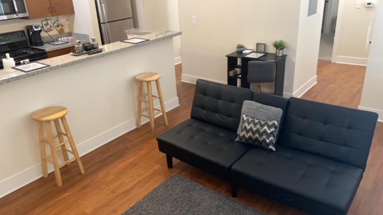 Апартаменты Downtown Cozy Apt Индианаполис Экстерьер фото
