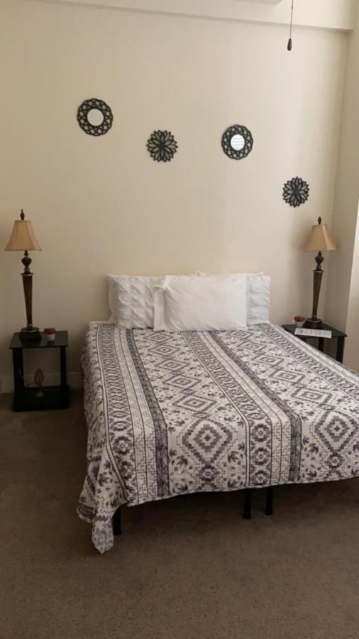 Апартаменты Downtown Cozy Apt Индианаполис Экстерьер фото
